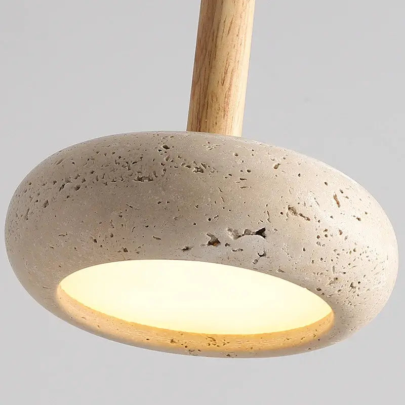 Cava — Lámpara colgante de travertino amarillo (Ø15 cm)